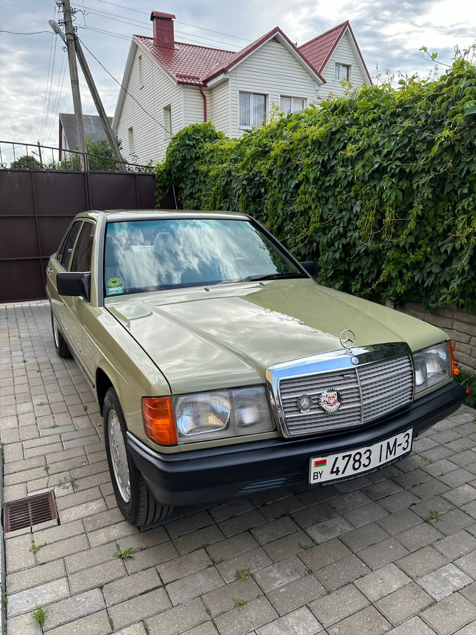 Бортжурнал #28 Мечта, ставшая былью — Mercedes-Benz 190 (W201), 2 л, 1985  года | аксессуары | DRIVE2