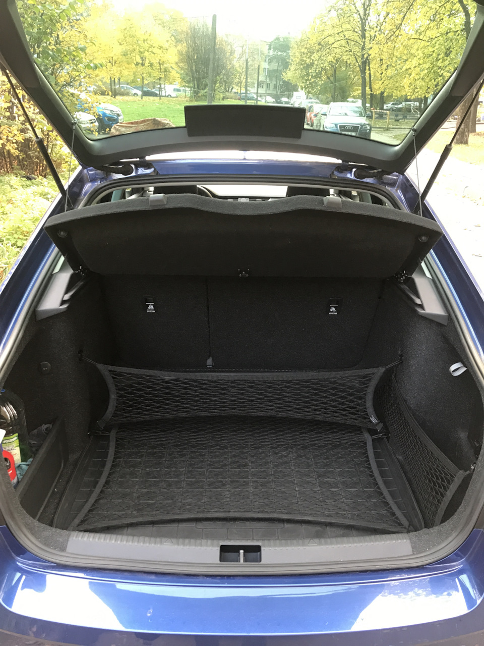 Комплект оригинальных сеток в багажник — Skoda Octavia A7 Mk3, 1,6 л ...