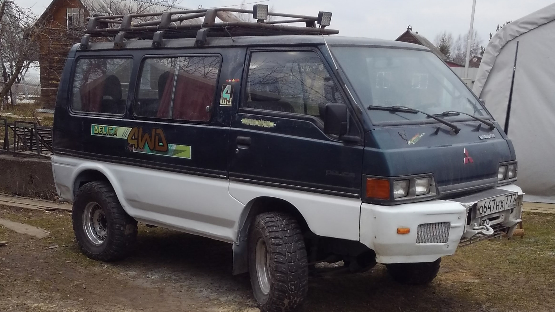 Mitsubishi Delica (P35W) 2.5 гибридный 1991 | За дровами по грязюке на  DRIVE2