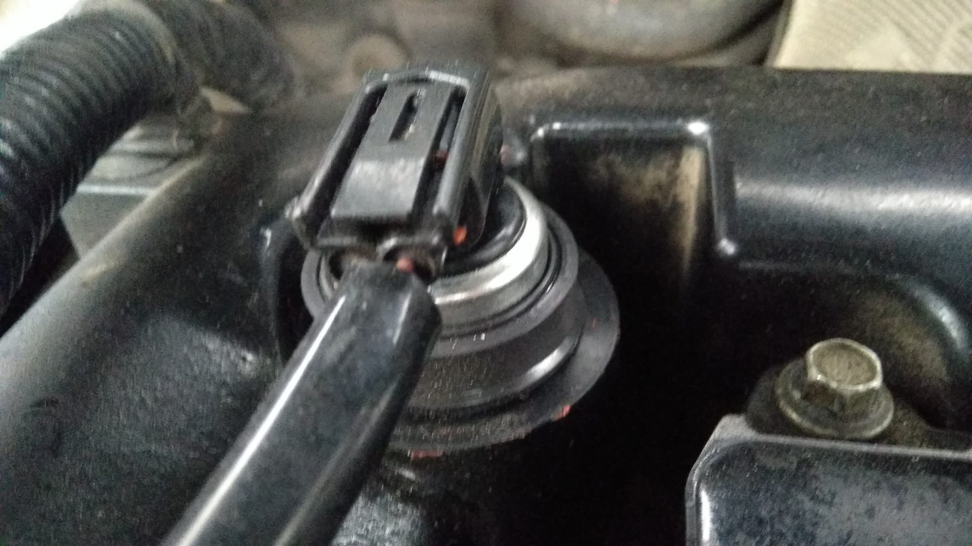 Замена клапана OCV — Mazda 6 (3G) GJ, 2,5 л, 2014 года | запчасти | DRIVE2