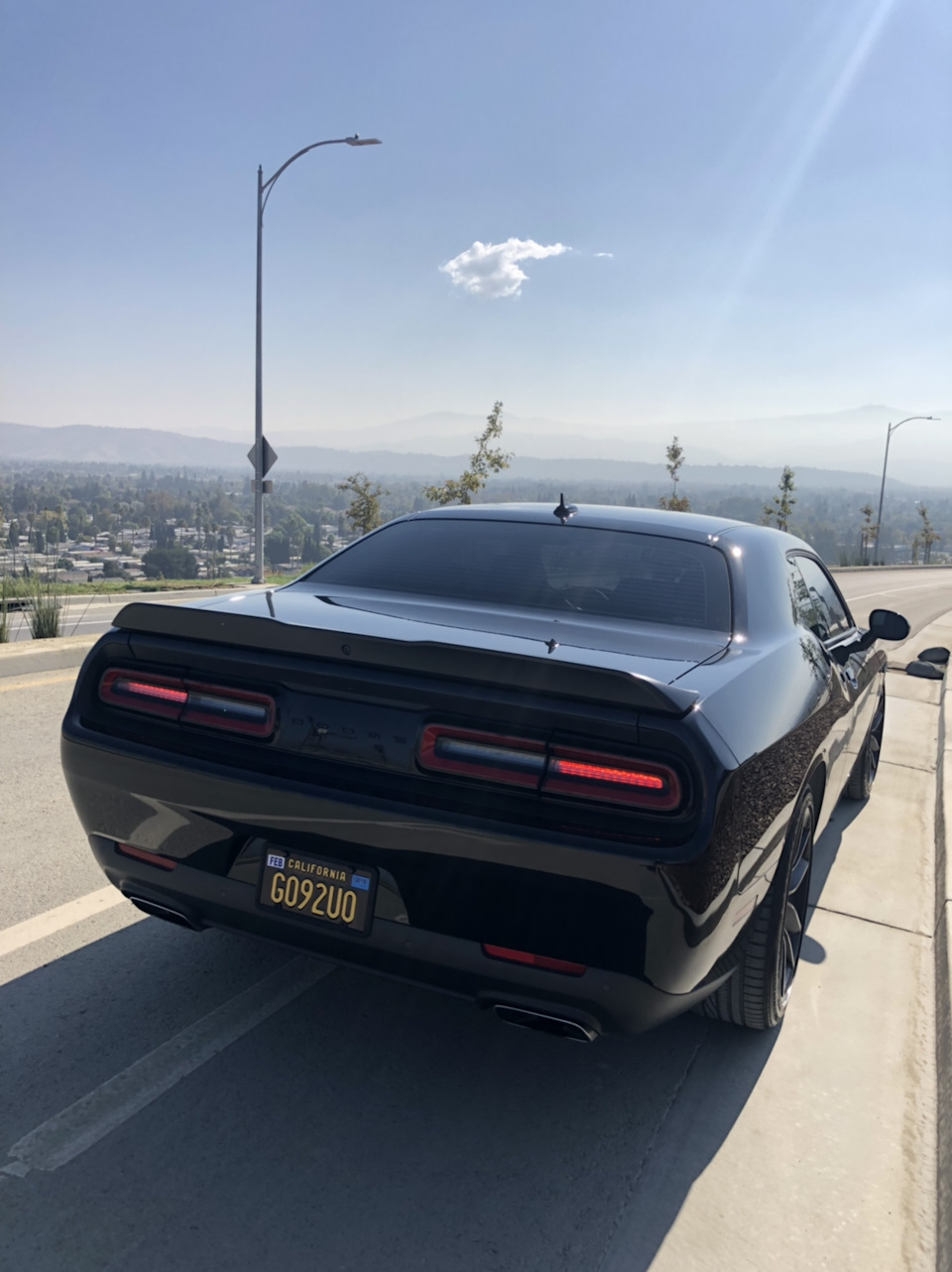 И все таки это машина для души… — Dodge Challenger, 6,4 л, 2016 года |  просто так | DRIVE2