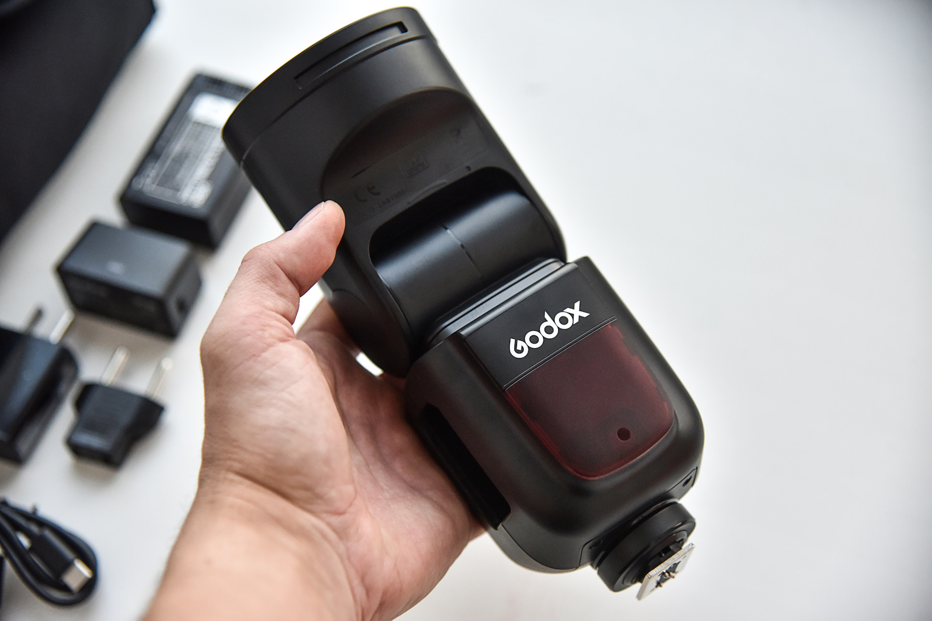 Godox rgb mini m1. Godox v1 Nikon. Godox v1 Sony. Годокс v1 вспышка. Вспышка Godox v1 башмак.