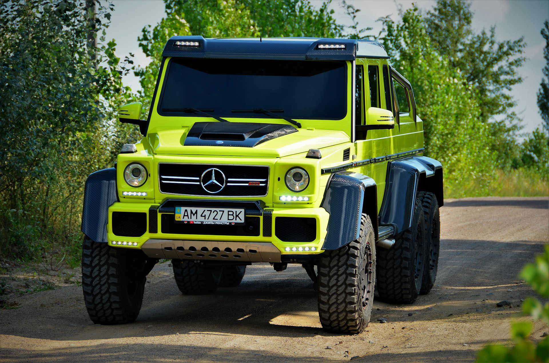 Mercedes Benz g63 6x6