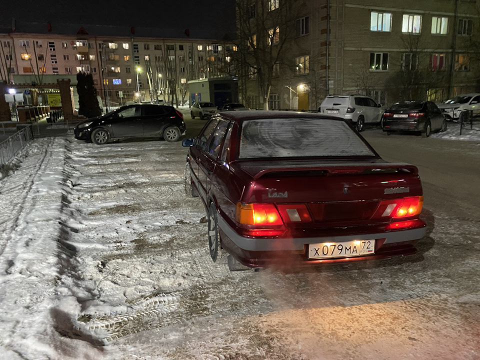 Вопрос по обогреву заднего стекла. — Lada 2115, 1,5 л, 2005 года ...