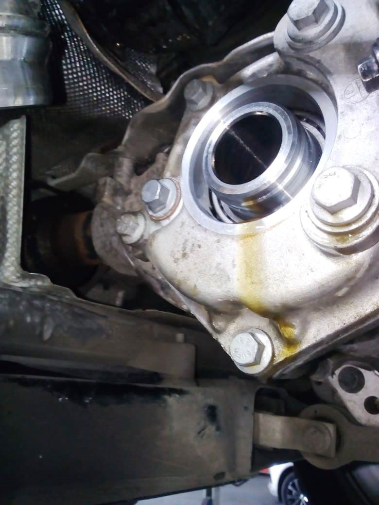 место для нового подготовлено — Volvo XC90 (2G)