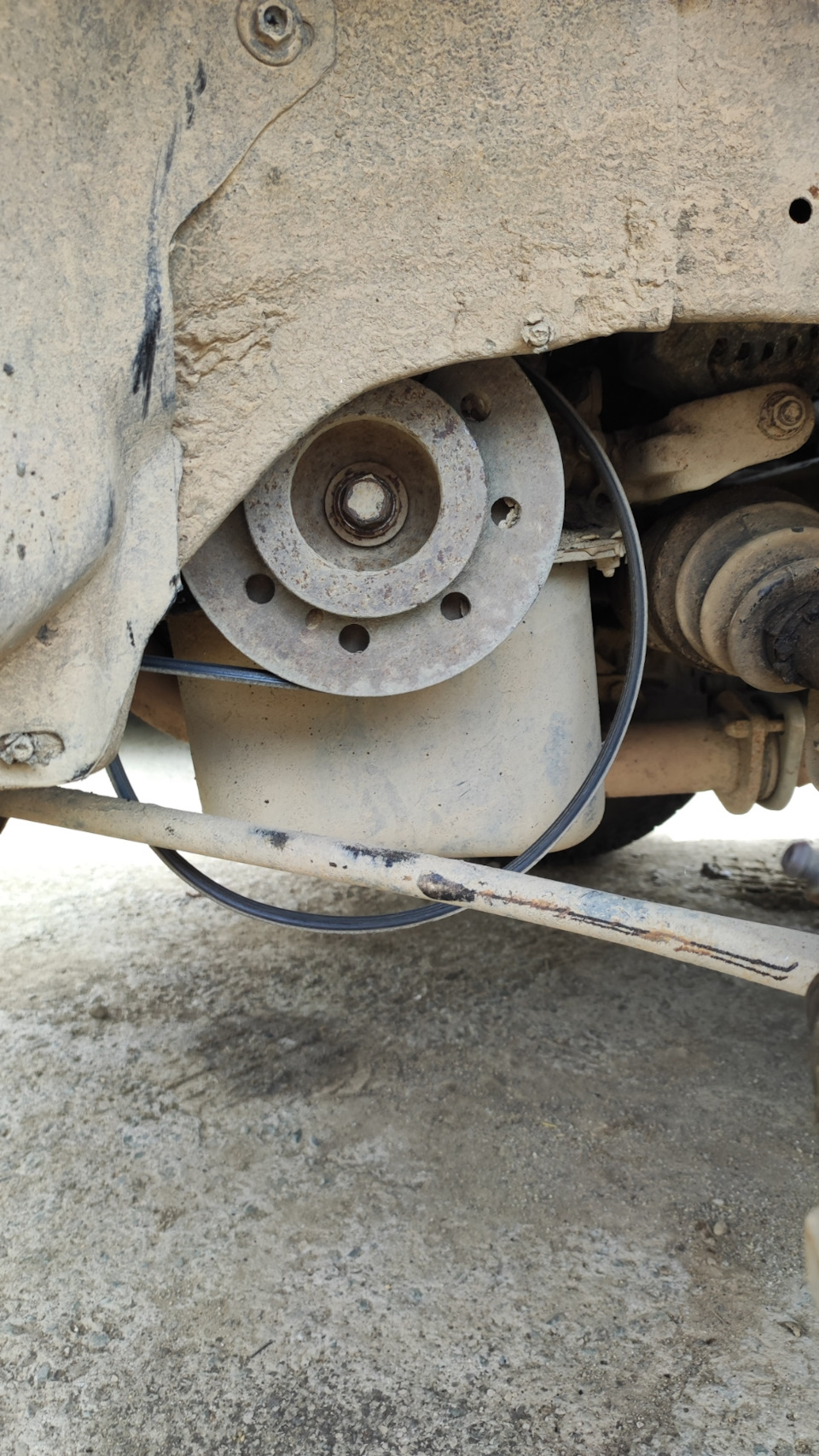 Замена помпы, ГРМ, как открутить главный шкив? — Honda Civic Shuttle ...