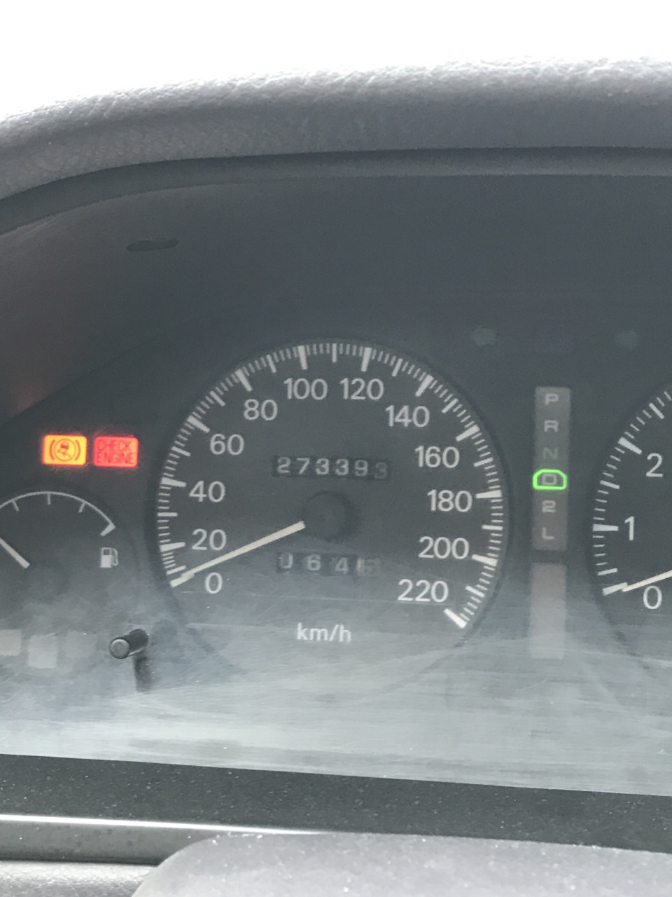 Полировка стекла приборной панели — Mitsubishi Galant (7G), 2 л., 1993 ...