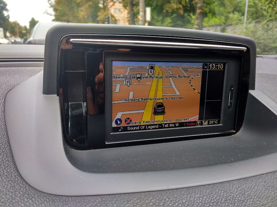 tomtom carminat live