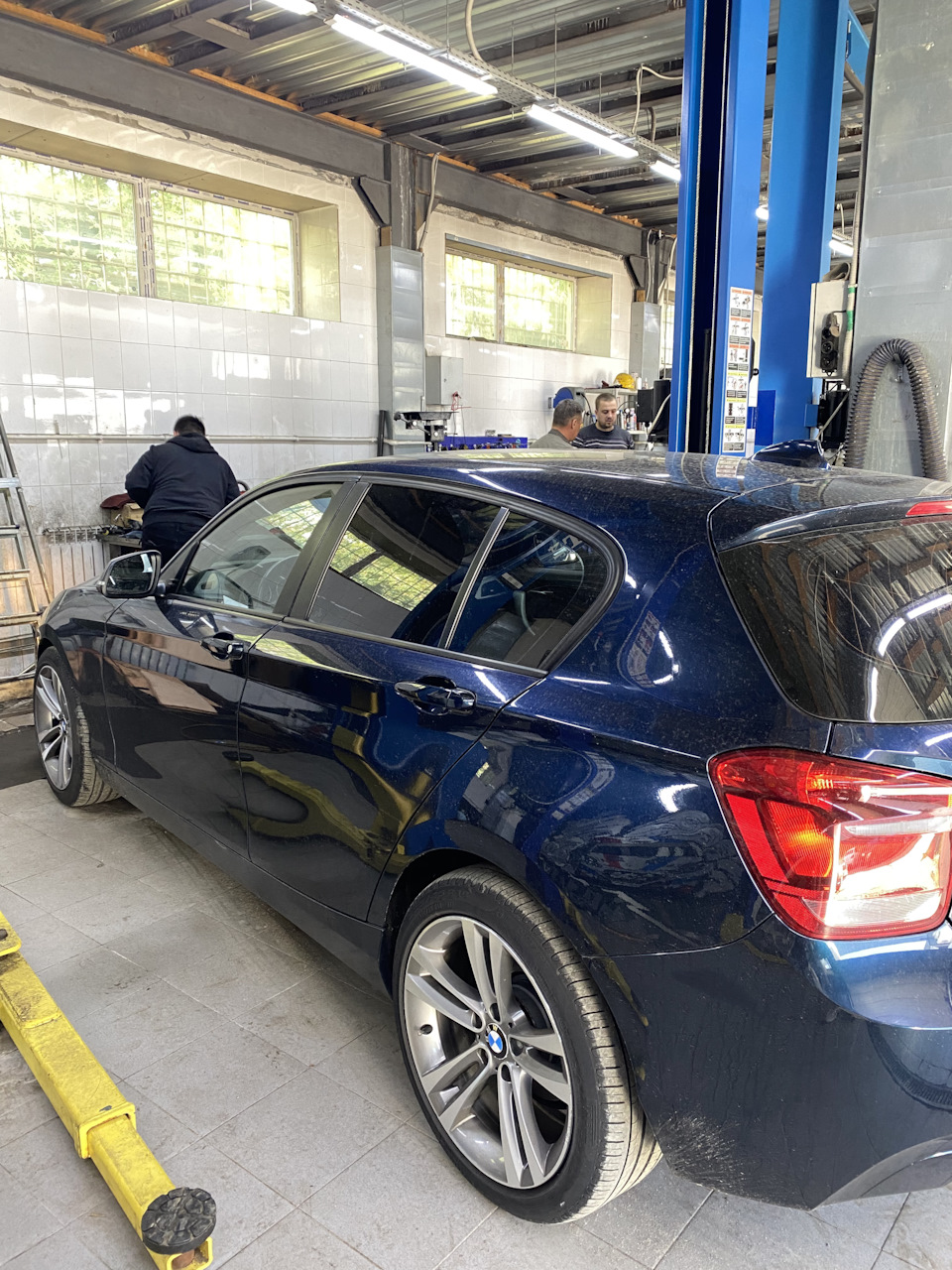 Техническое обслуживание — BMW 1 series (F20), 1,6 л, 2012 года | визит на  сервис | DRIVE2