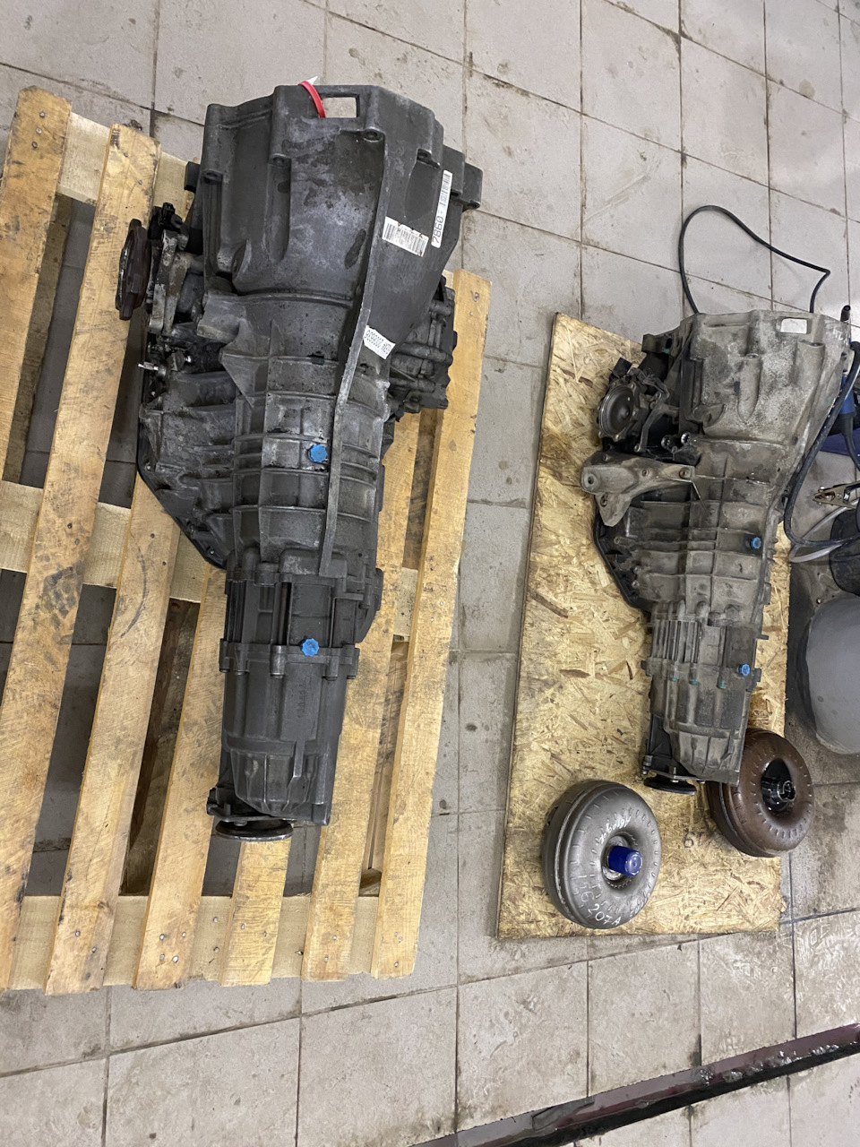 АКПП 5hp19 GAK — Volkswagen w8, 4 л, 2001 года запчасти DRIVE2