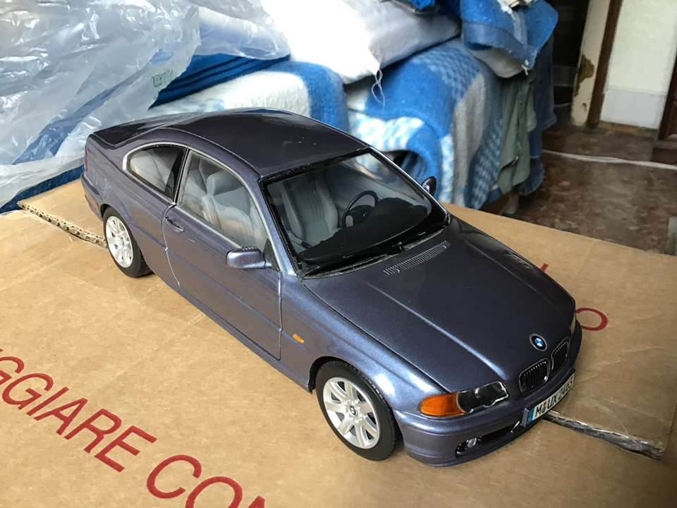 bmw kyosho 1 18