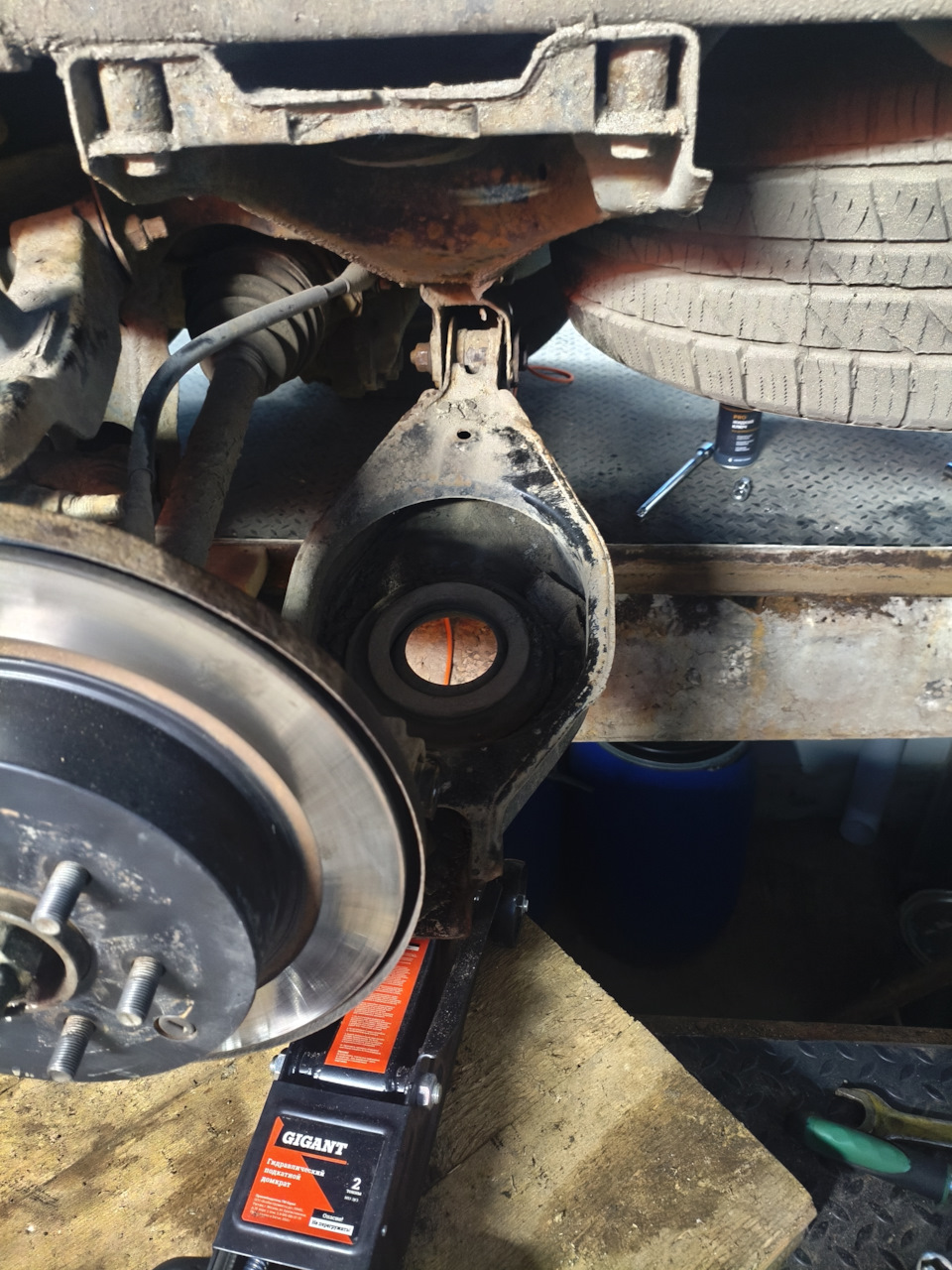 Фото в бортжурнале Nissan Pathfinder (3G)