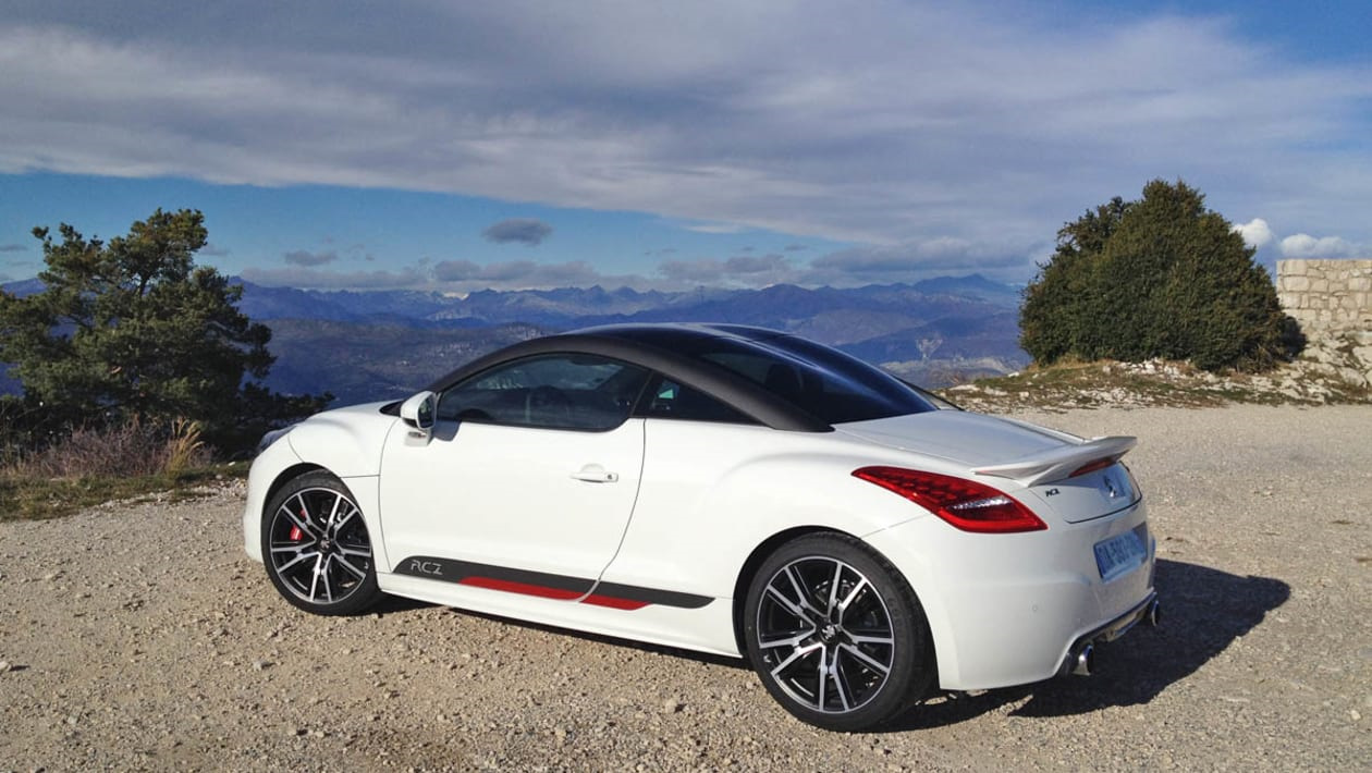 Peugeot RCZ РѕР±РѕРё