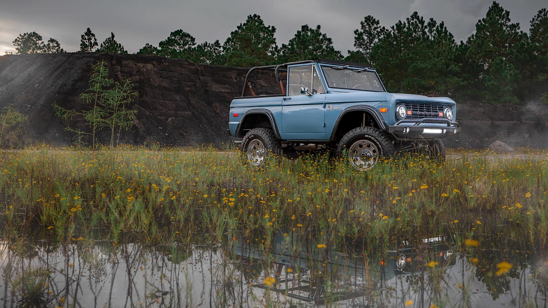 Ford Bronco 70