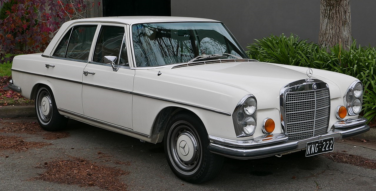 Volvo 112 Amazon