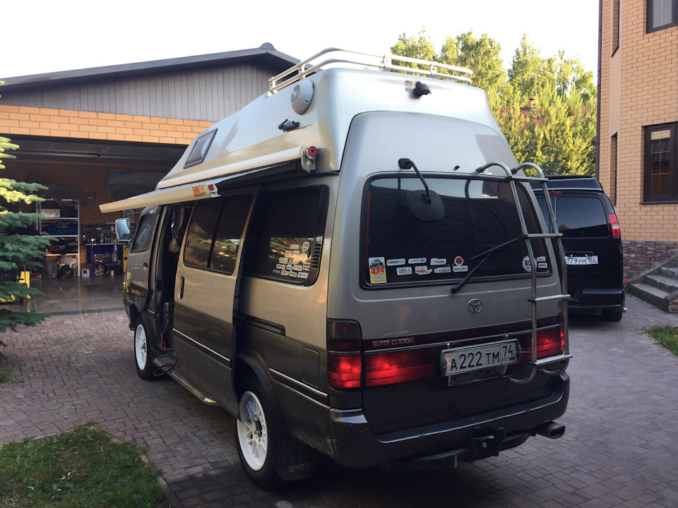 Toyota Hiace автодом