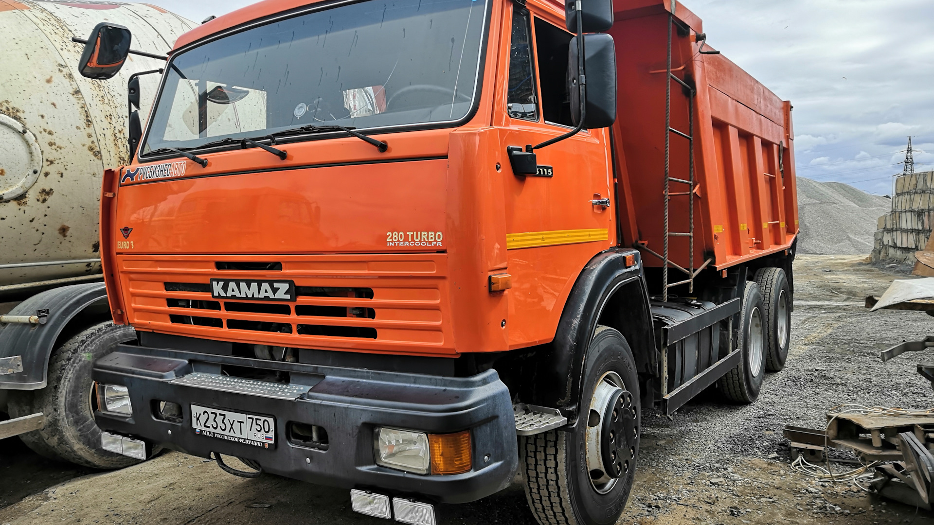 Машина камаз 65115. КАМАЗ 65115. КАМАЗ 65115 ГБУ Автодор. КАМАЗ 65115 2022 года. КАМАЗ-65115 (G=15тн).