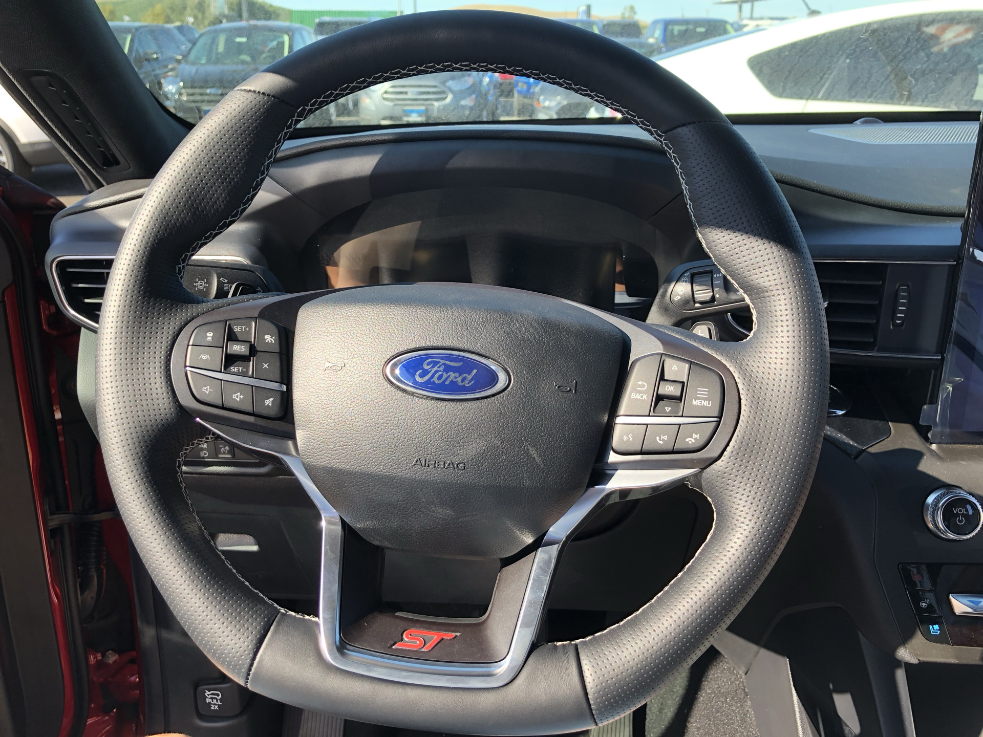 Форд эксплорер как снять руль Тест-драйв 2020 Ford Explorer ST - Ford Explorer (5G), 3,5 л, 2015 года просто т