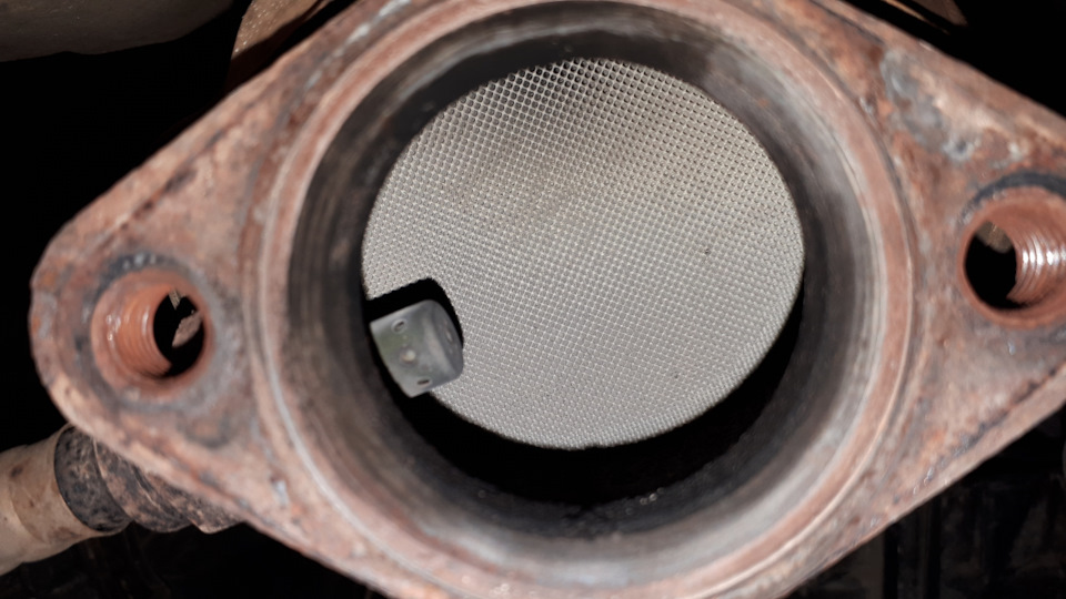 Продать / сдать катализатор Хендай Санта Фе 2.7, сколько стоит кг БУ ...