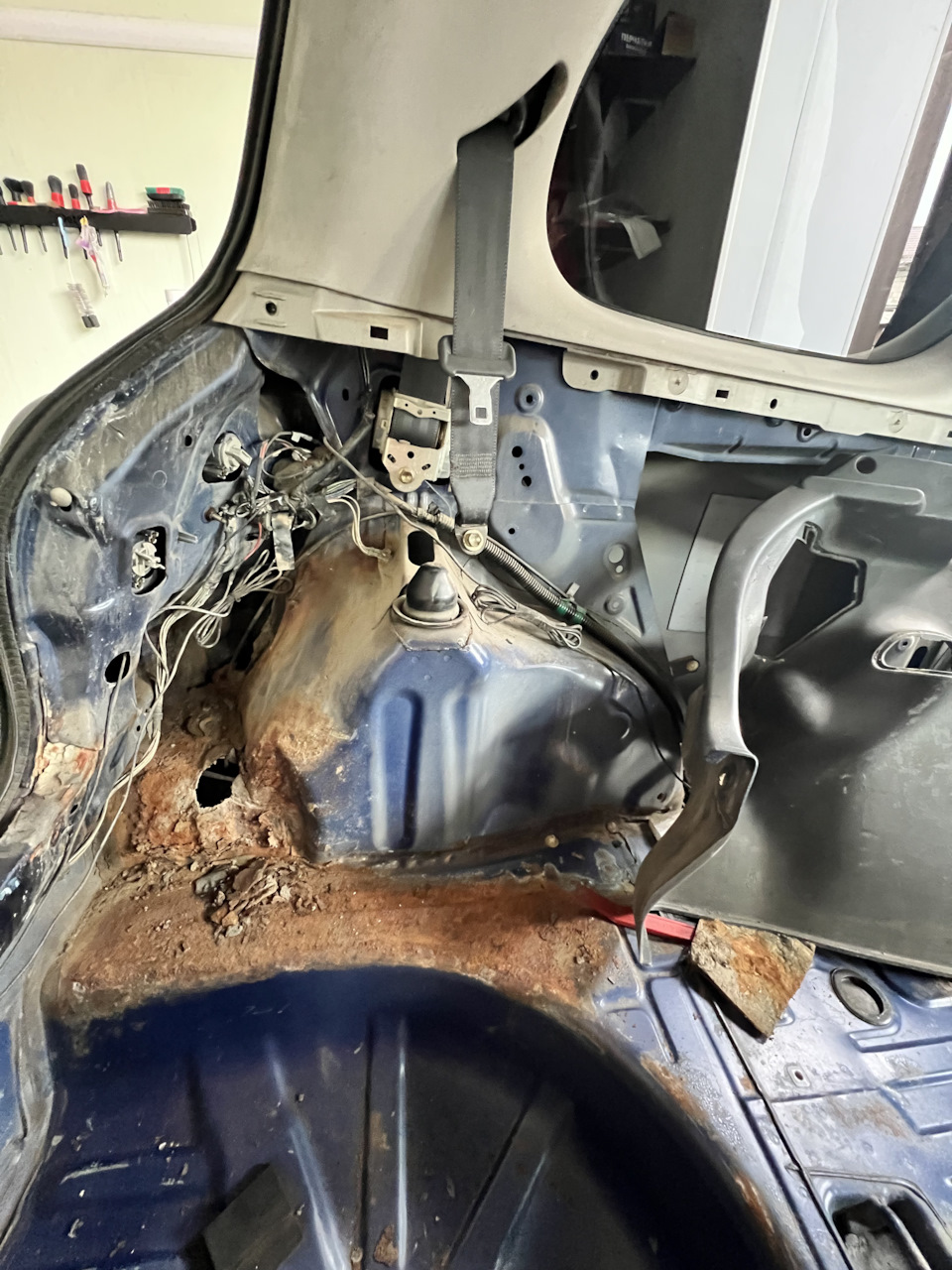 Ну вот и приехали!( — Toyota Yaris (p1), 1,3 л, 2000 года | кузовной ...