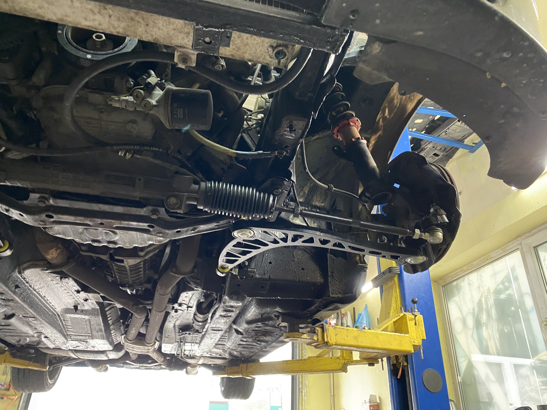 Фото днища антикор Дрифт drift М3 csl BMW e46 v8 3uz Бмв е46 в8 3узет ...