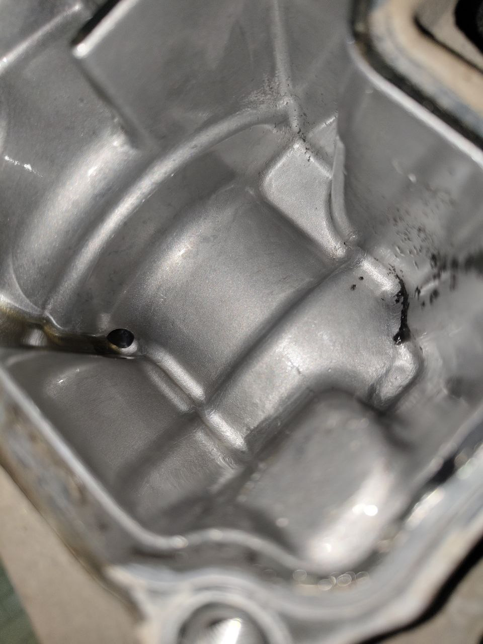 под крышкой — Volvo XC90 (2G)