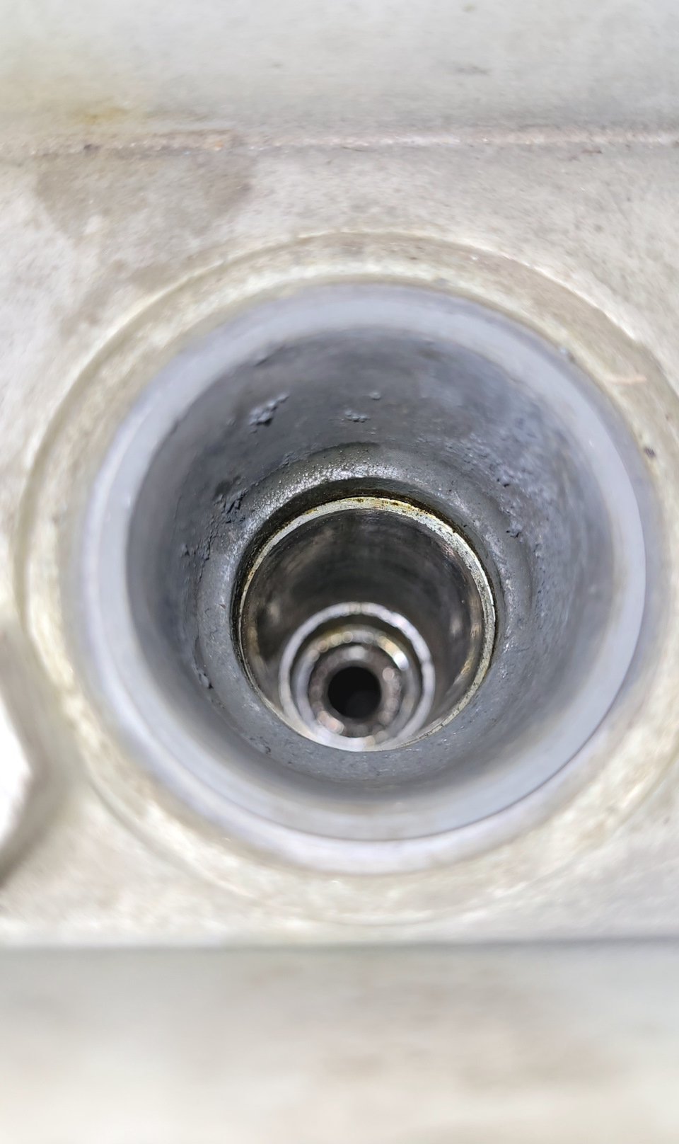 Фото в бортжурнале Toyota RAV4 (III)