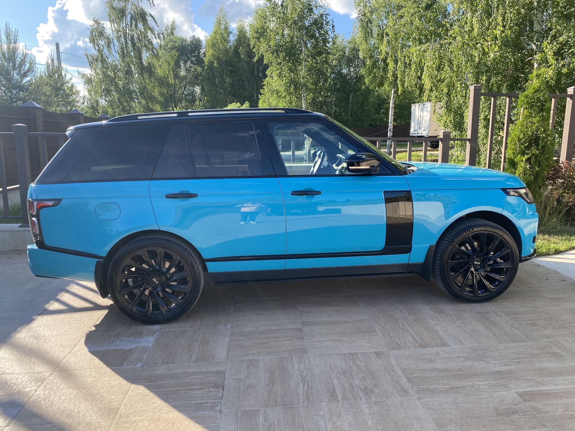 Колеса R23 — Land Rover Range Rover (4G), 3 л, 2013 года | колёсные диски |  DRIVE2