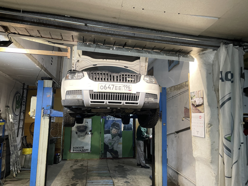 Радиатор ОЖ, радиатор Кондея — Skoda Yeti, 1,8 л, 2014 года | тюнинг ...