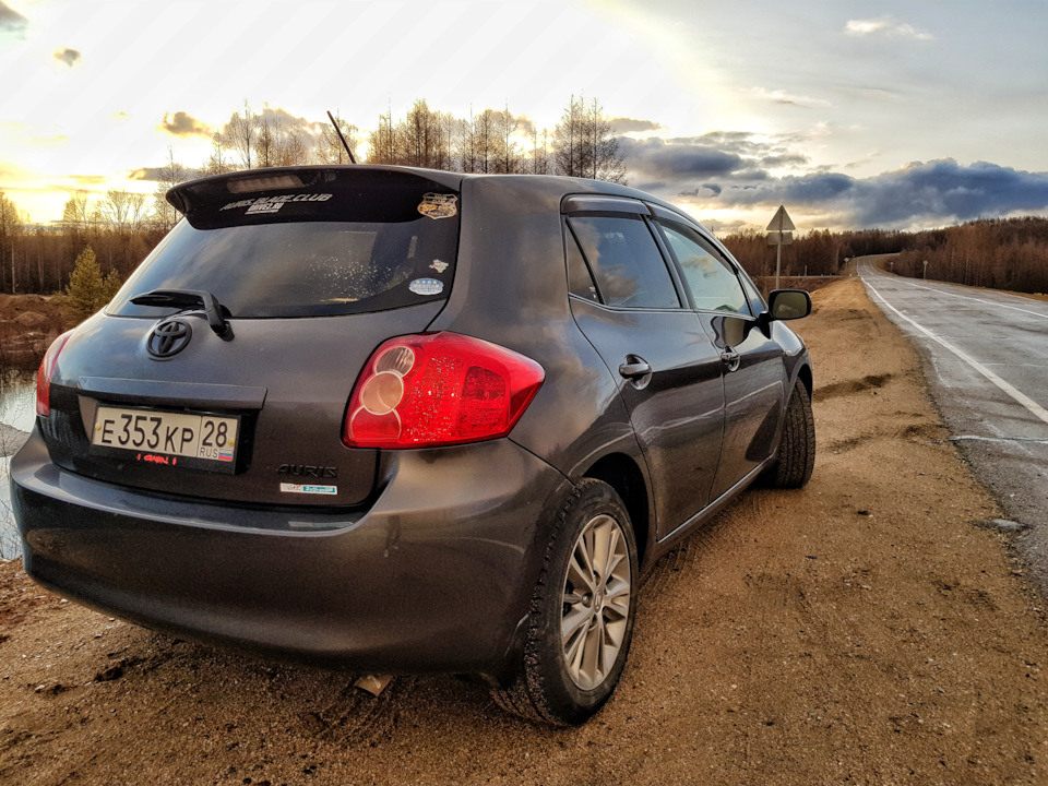 Фото в бортжурнале Toyota Auris (1G)