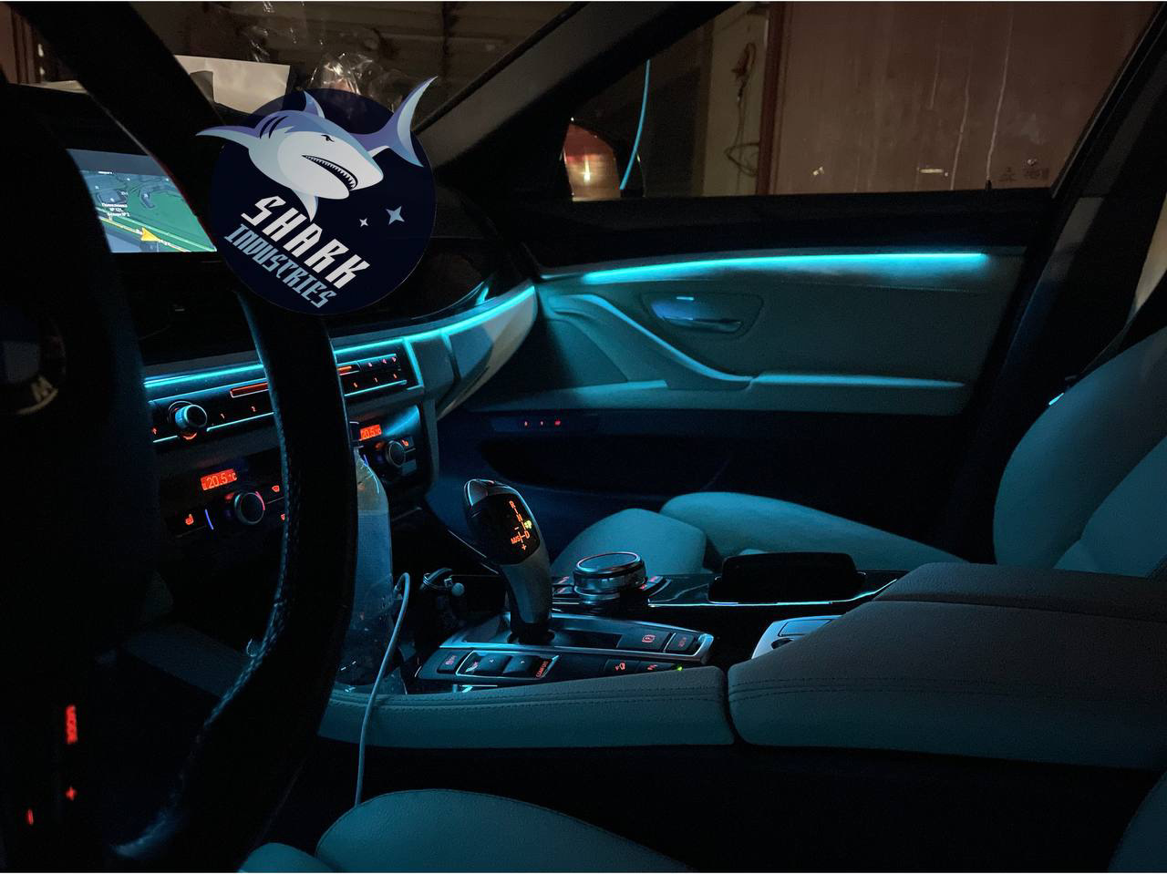 BMW F10. Контурная подсветка салона. Ambient Light — DRIVE2