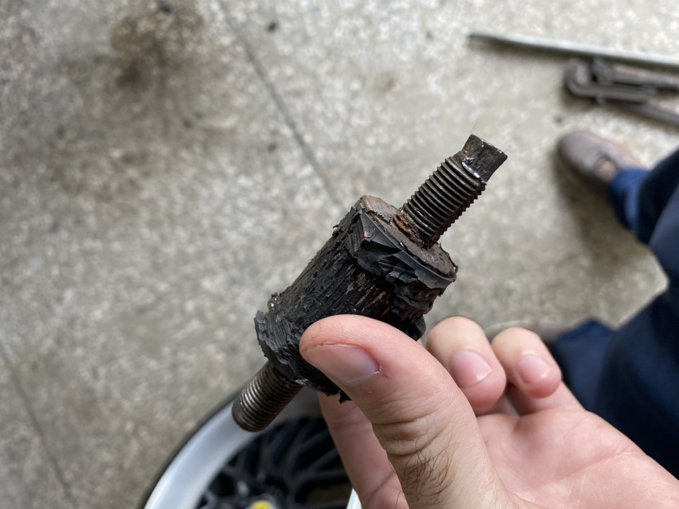 Ниссан ноут горит масленка - 96 фото