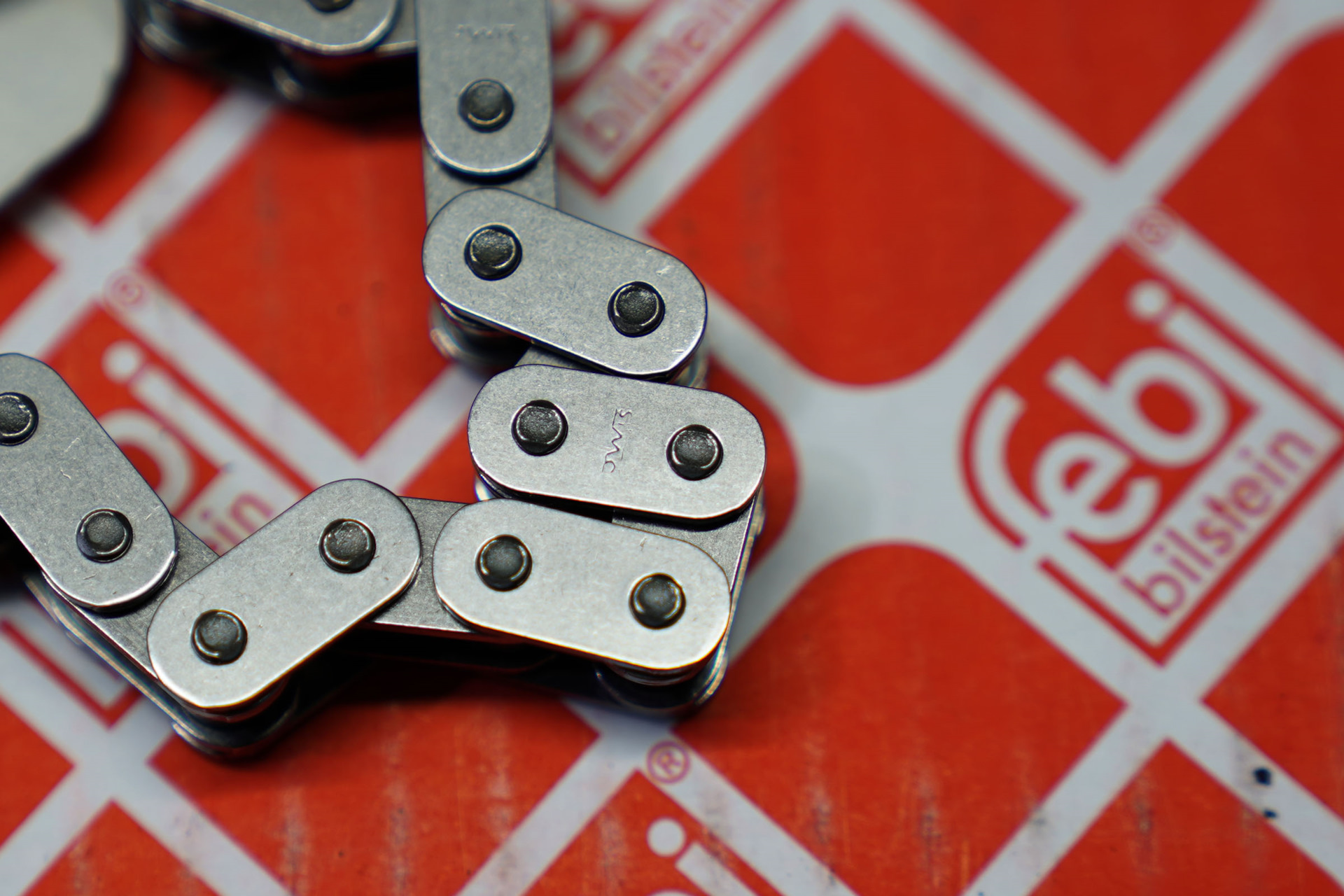 Мотор стоит, выхлоп сварен, ож подключена, решаем топливом . — Москвич ...