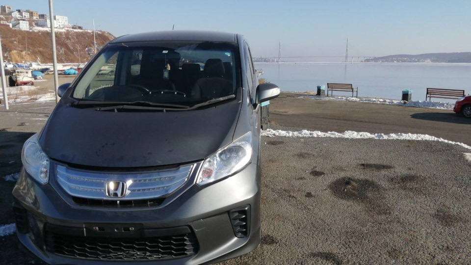 Honda Freed Hybrid