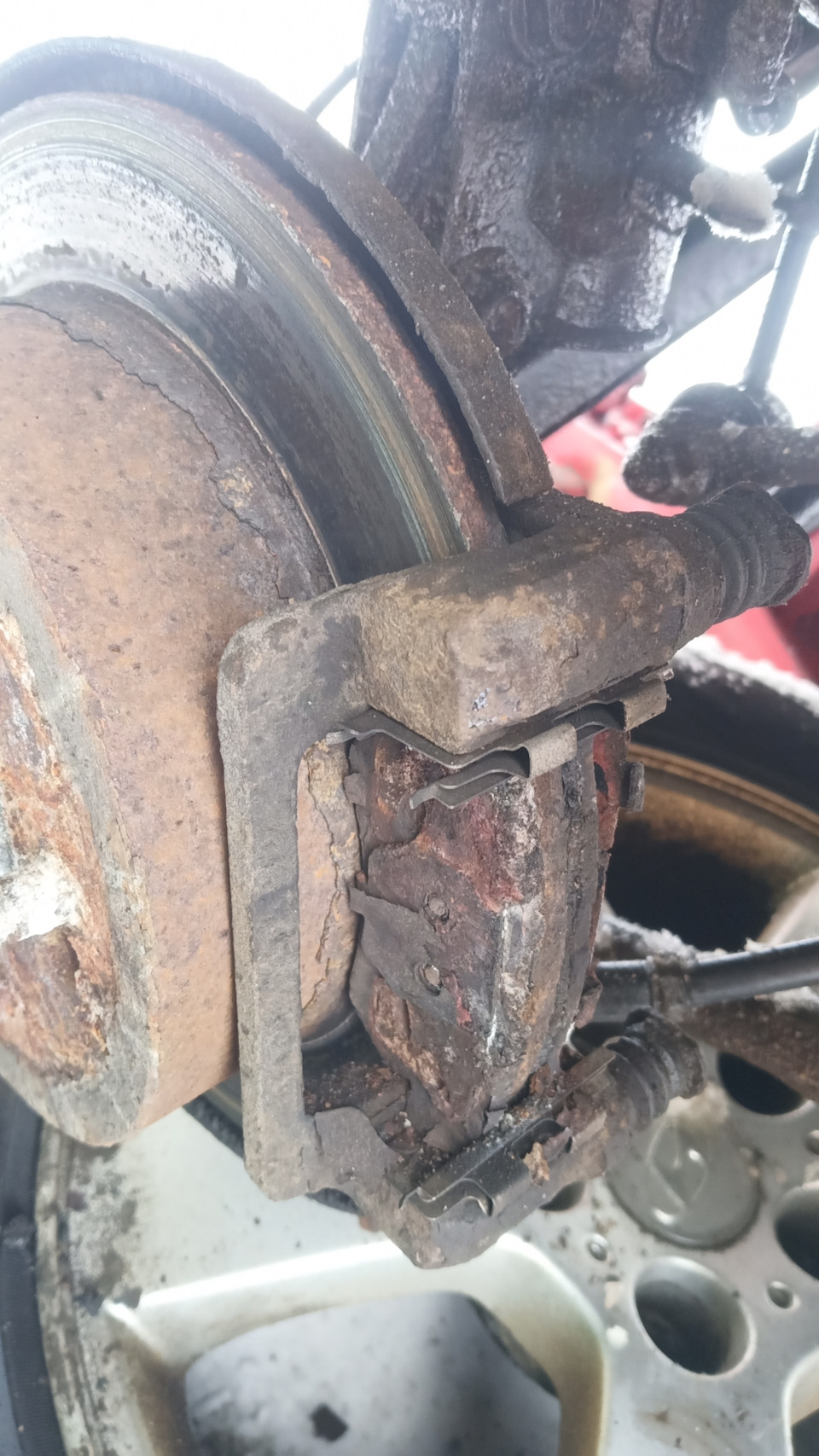 замена задних тормозных колодок хендай солярис. направляющие тормозных колодок шевроле круз. 4. Chevrolet aveo задние колодки. колодки задние лада веста барабан.