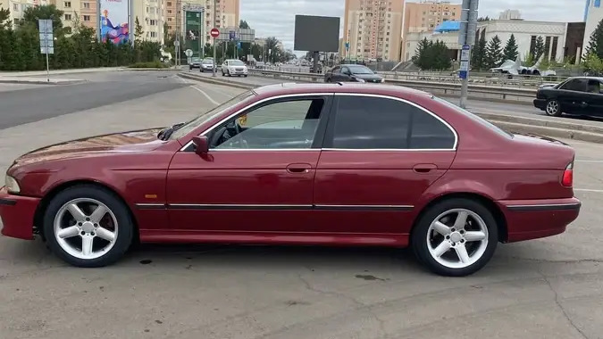 Не горят поворотники на приборке — BMW 5 series (E39), 2 л, 1996 года ...
