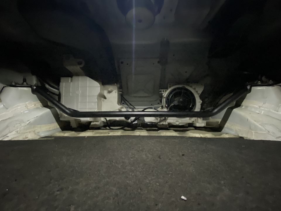 Фото в бортжурнале Toyota Crown (S170)