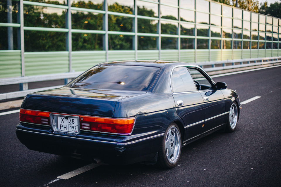 Toyota Crown s140