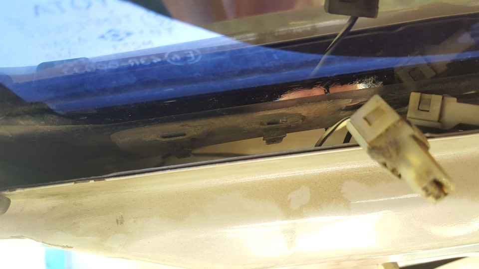 Восстановление обогрева заднего стекла — Toyota Hilux Surf (3G), 3 л ...