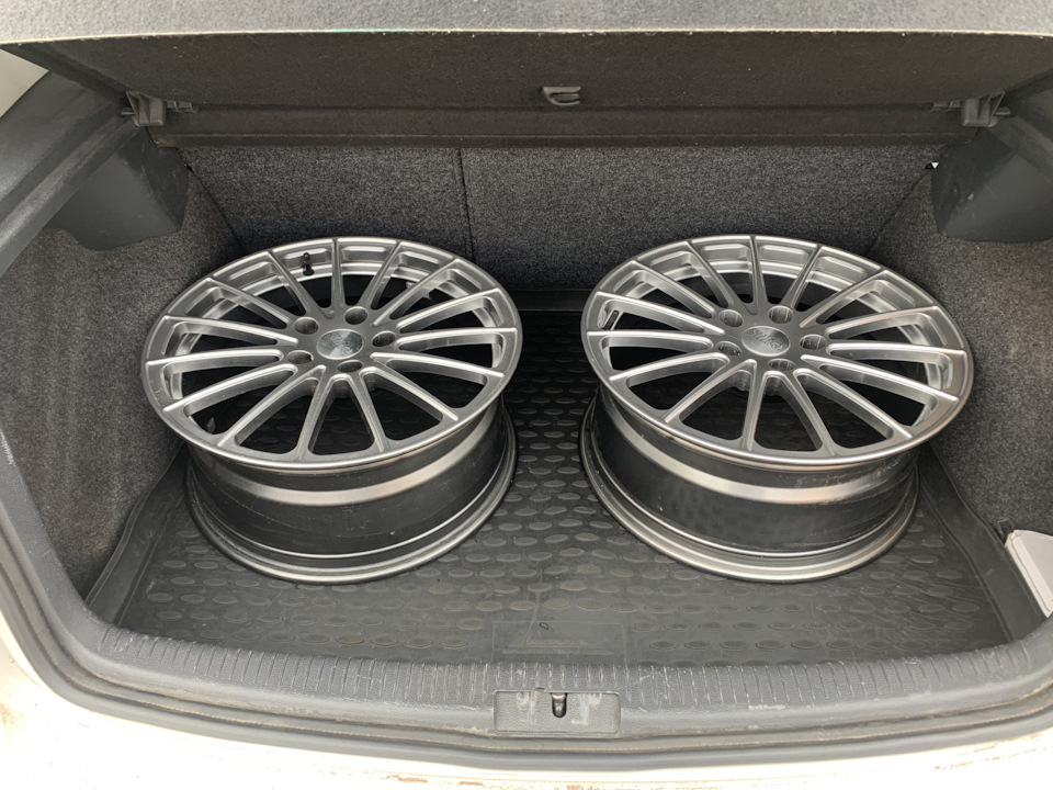 Диски Ковка 17 Sliki — Volkswagen Jetta VI, 1,6 л, 2013 года | колёсные ...