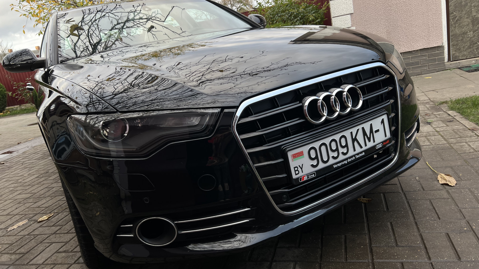 Продажа Audi A6 (C7) 2012 (бензин, вариатор) — с историей обслуживания —  DRIVE2.RU