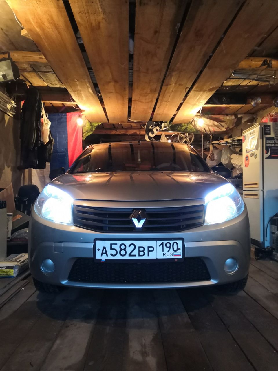 Фото в бортжурнале Renault Sandero 1G