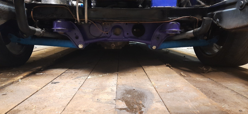 Фэйлы с тормозами. Масло в трансмиссию. — Mercedes-Benz 190 (W201), 3 л ...