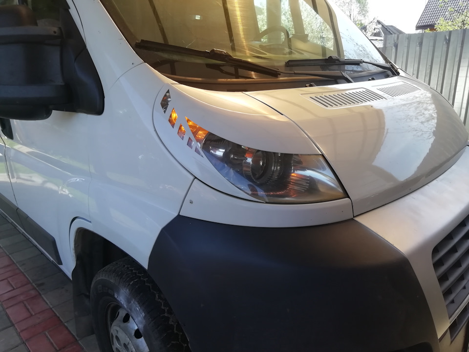Как снять фару ситроен джампер Реснички на фары. - FIAT Ducato III, 2,3 л, 2009 года тюнинг DRIVE2