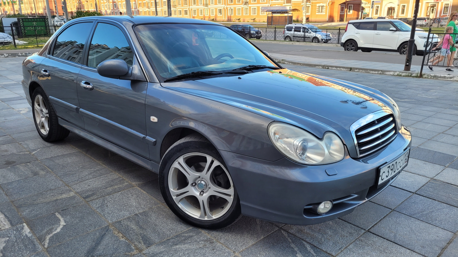 Хендай соната 2006 2.0. Hyundai Sonata 2006. Хендай Соната синяя 2006. Хендай Соната 2006 фото. Хендай Соната 2006 белая.