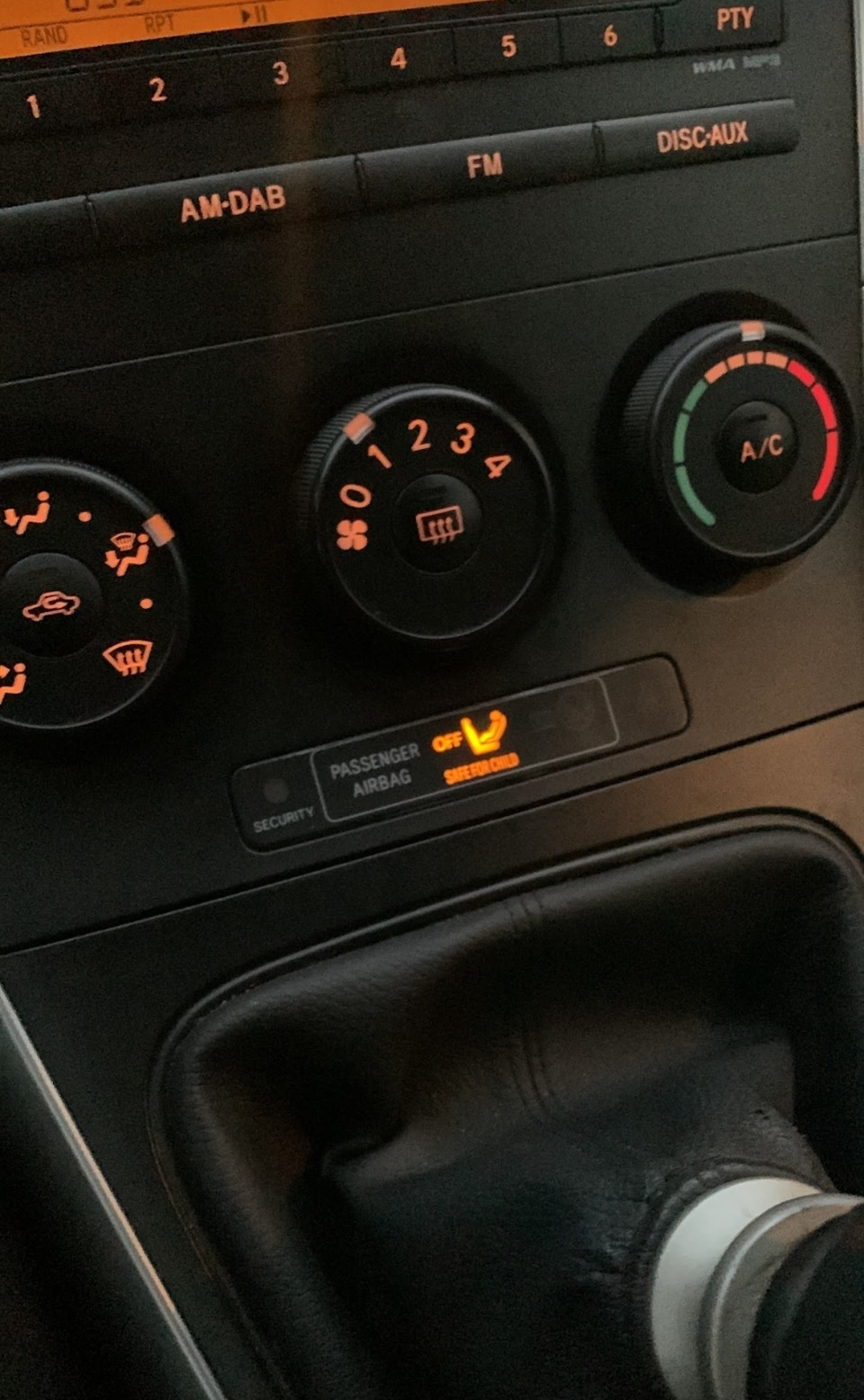 Ошибка Airbag — Toyota Auris (1G), 1,6 л, 2012 года своими руками