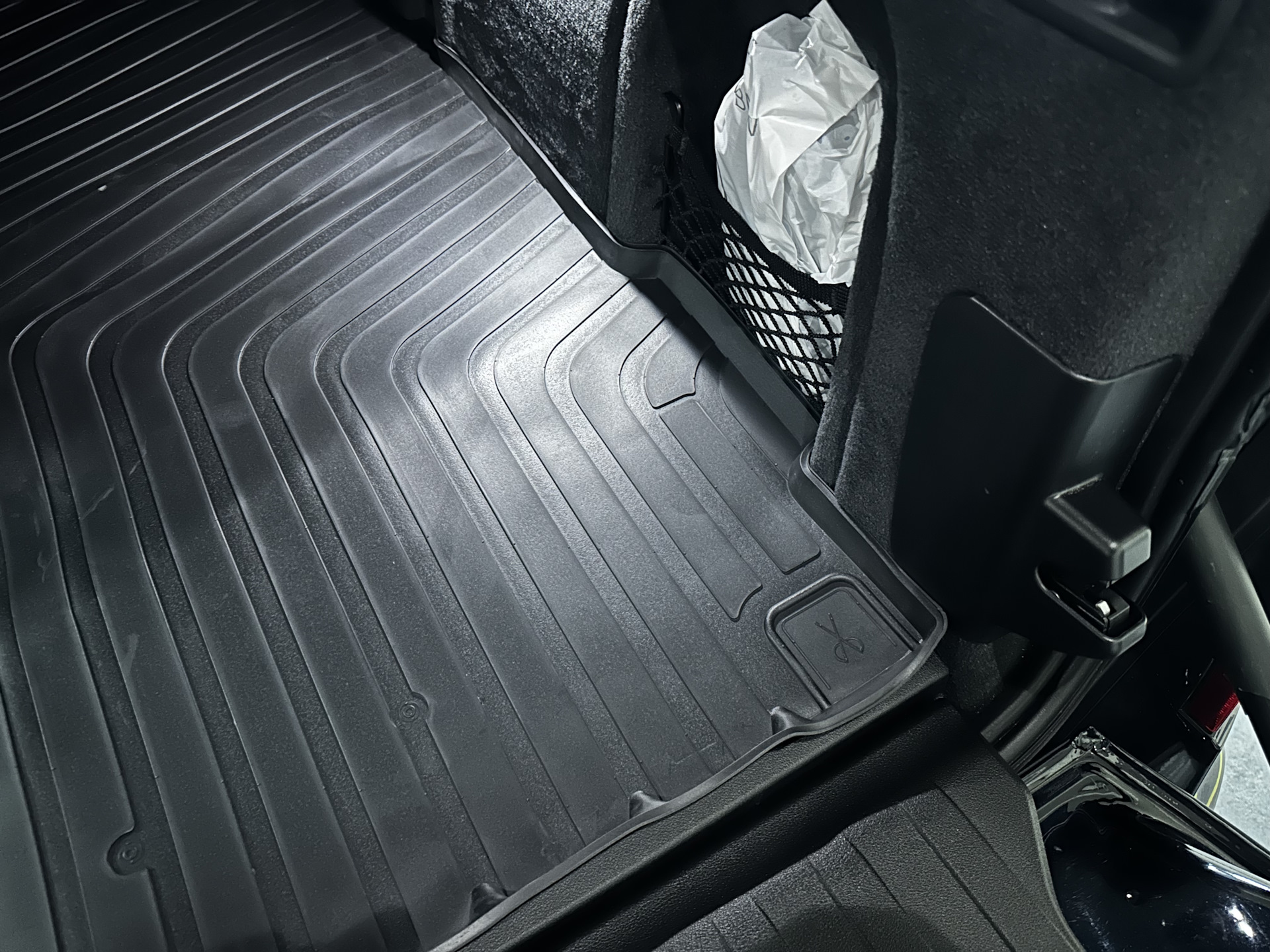 Коврик в багажник — BMW X5 (G05), 3 л, 2019 года | аксессуары | DRIVE2