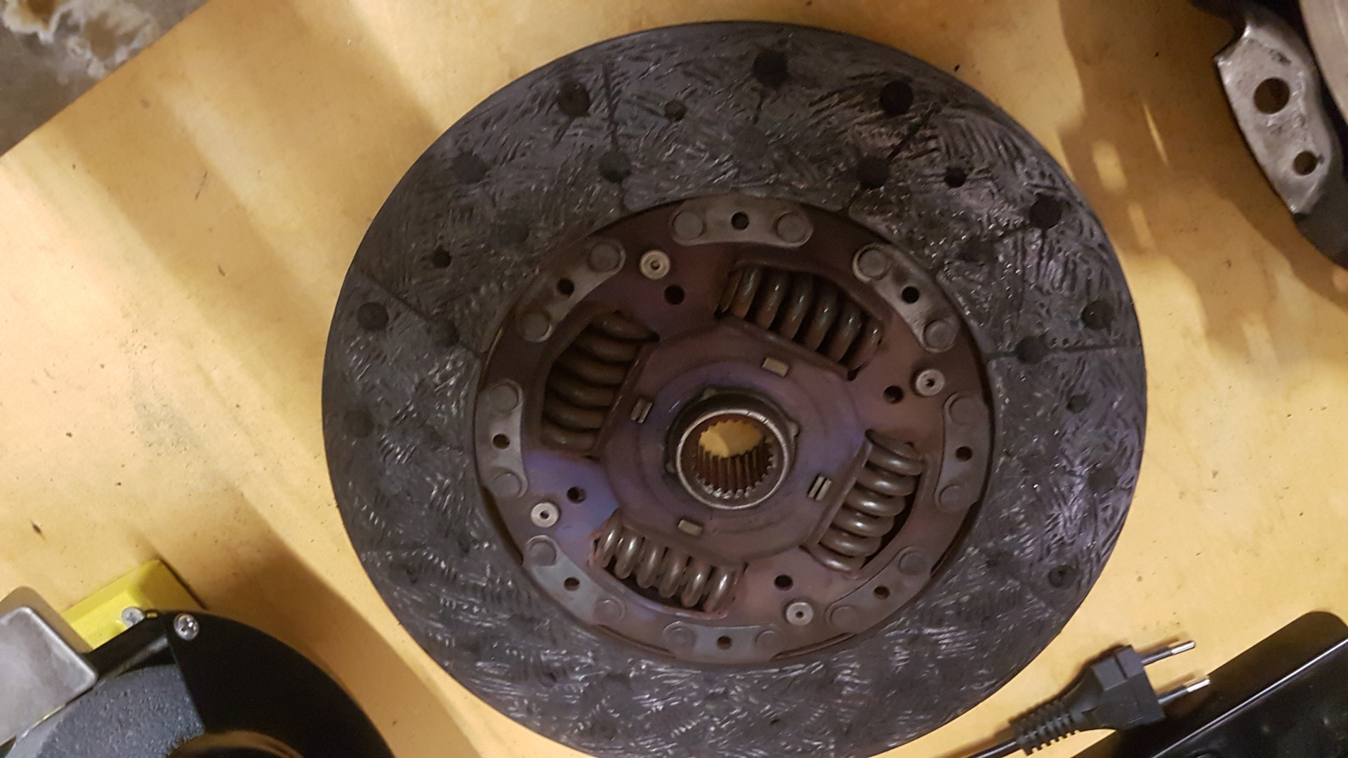 Поломка двухмассового маховика — Nissan Pathfinder (3G), 2,5 л, 2009 ...