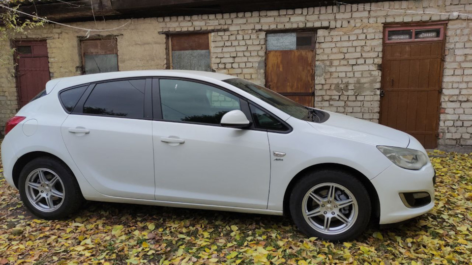 Отключение датчика дождя. — Opel Astra J, 1,6 л, 2013 года ...