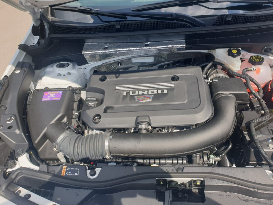 Фото в бортжурнале Cadillac XT4